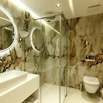 Caramel Boutique Hotel 3*