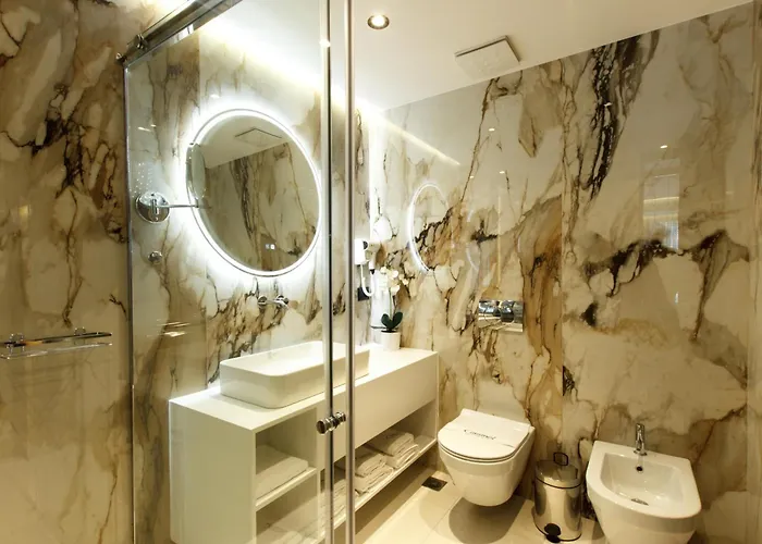 Caramel Boutique 3* Gjirokaster